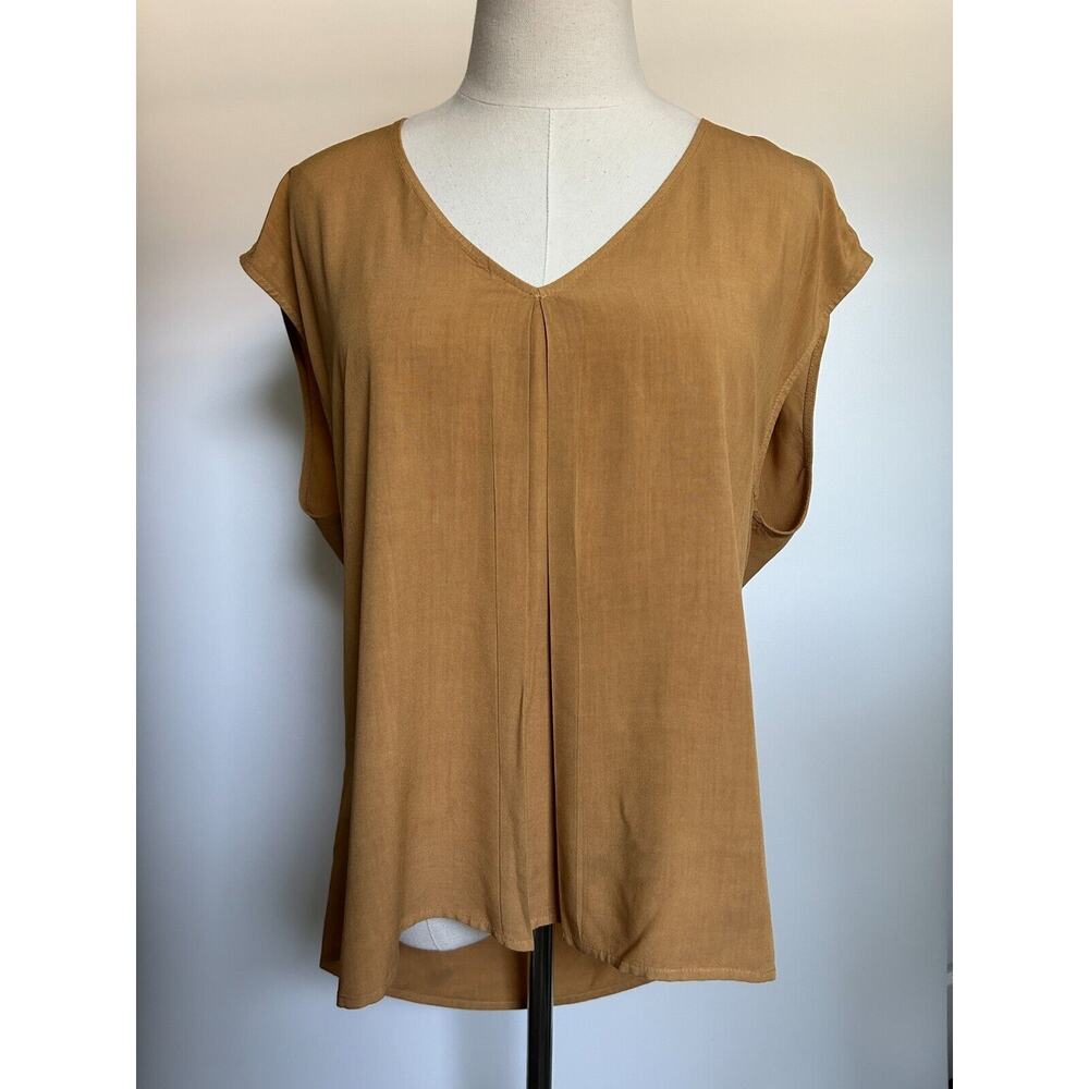 The Odells Anthropologie camel brown open back v neck short sleeve blouse top S